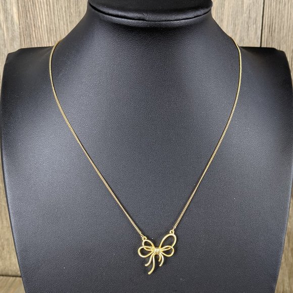 🌟 3/$15 🌟 Gold Tone Dainty Chain Necklaces Set of 2 - Picture 2 of 14